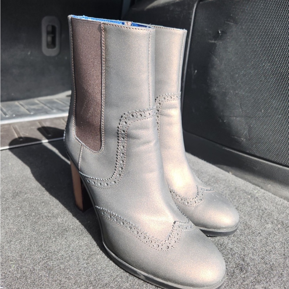 Valentina Rangoni Cowboy Styled Boots